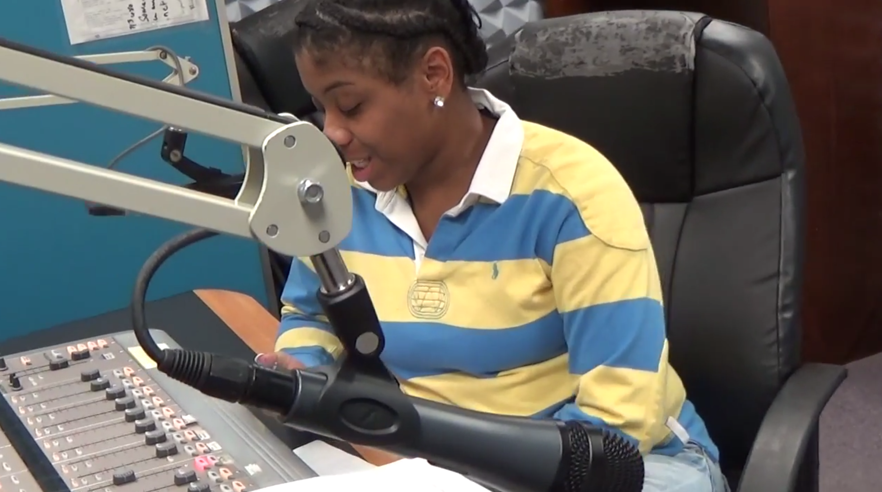 DJ Tricia B With Her Show ‘The Bee Talk Show’ on WPRL 91.7 FM