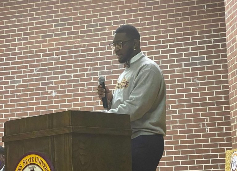 SGA President and Administration Hosts Town Hall Meeting