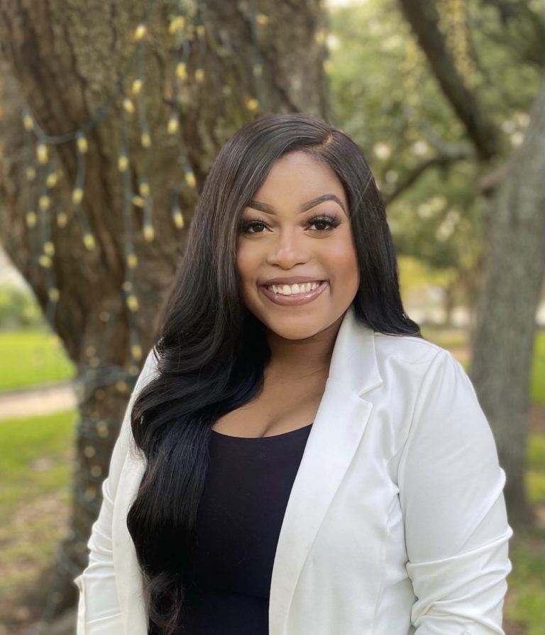 Alumni Spotlight: Asia Thomas