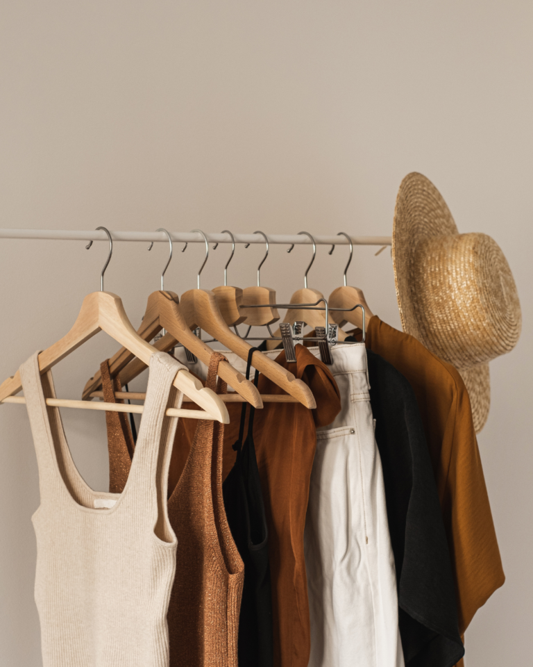 How to Build a Capsule Wardrobe