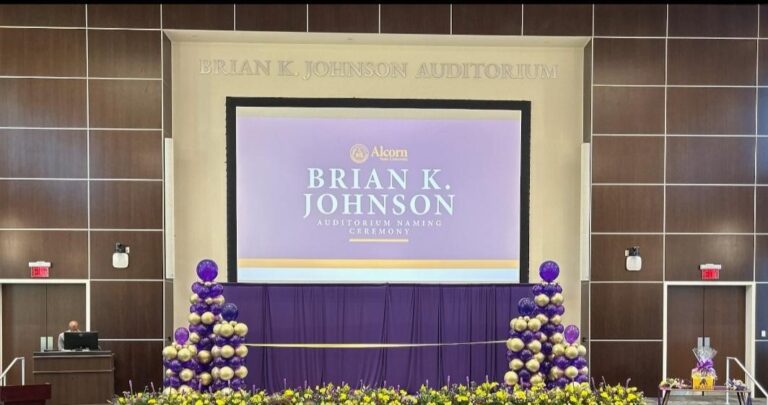 Alcorn Business Celebrates Auditorium Naming Ceremony